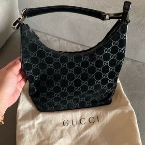 Gucci suede hobo handbag